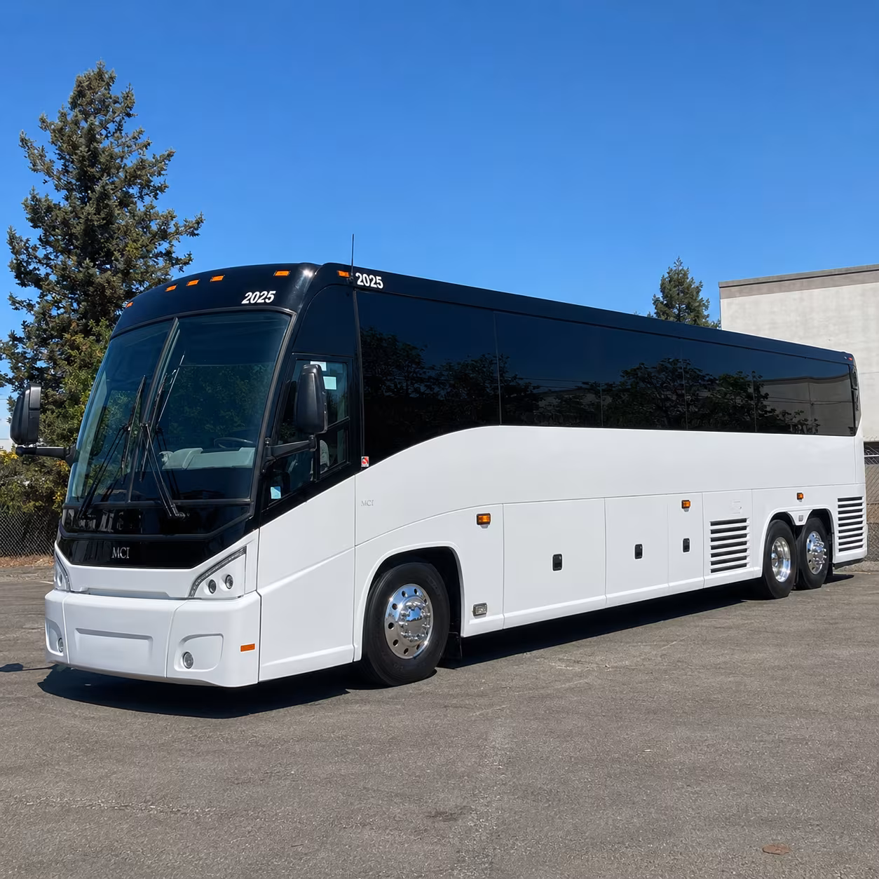 employee shuttle buses between south norwalk station and corporate campuses