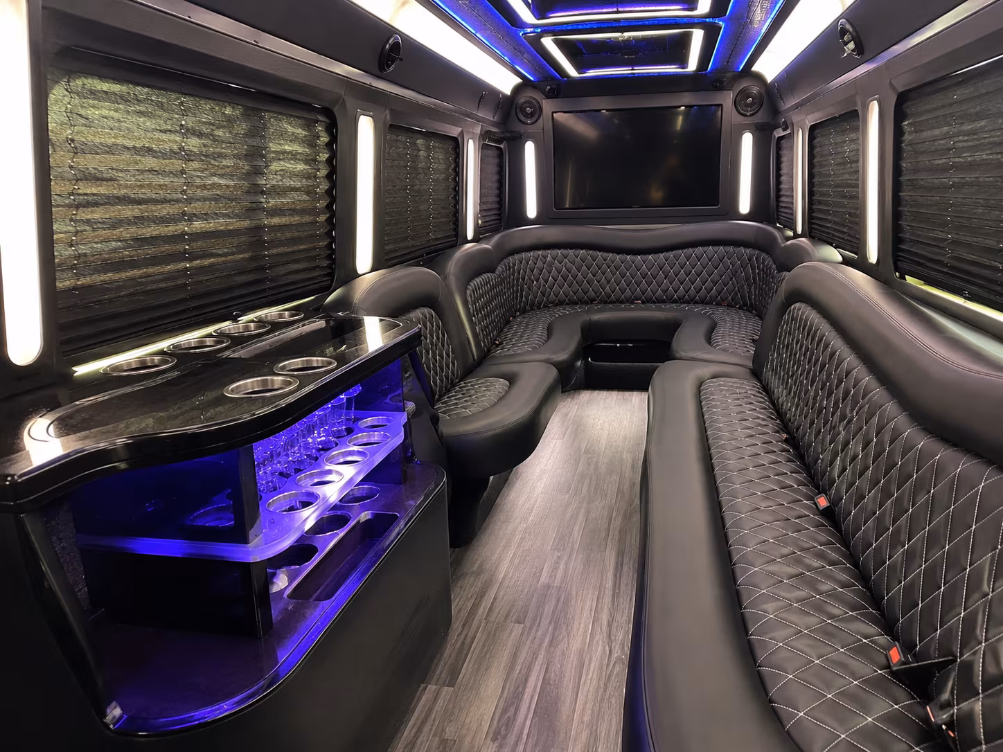 foxwoods mohegan sun norwalk party bus rental 2
