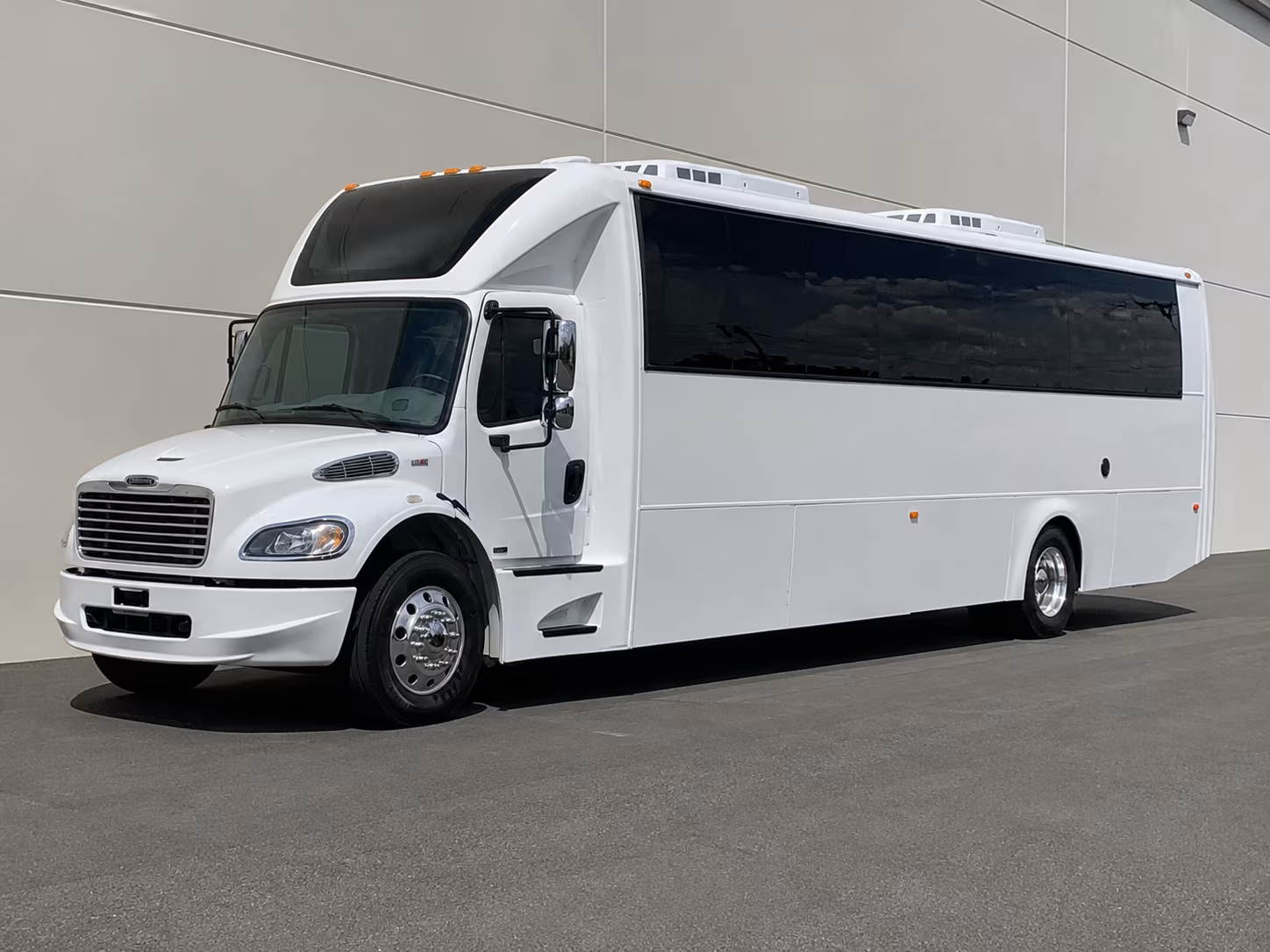 hartford healthcare amphitheater bridgeport venues party bus rental