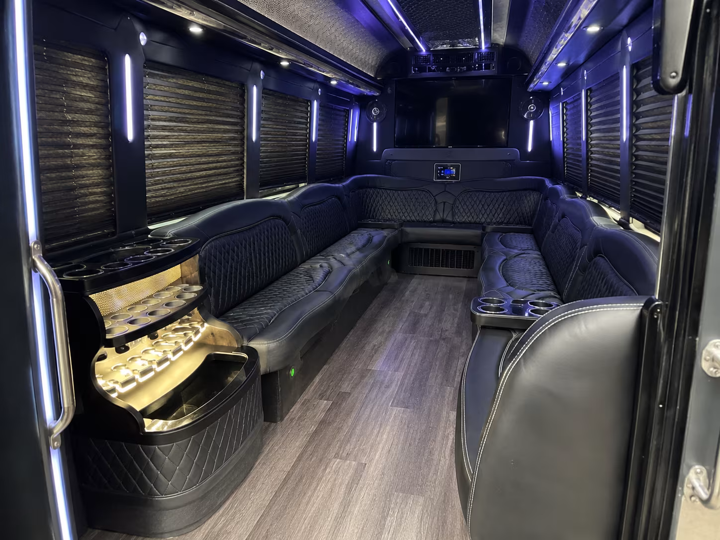 norwalk quinceanera sweet 16 party bus rental